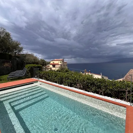 Konukevi & Else Sorrento